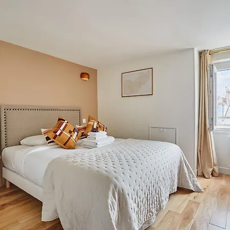 Coeur De - Grand Climatise 3 Br * Parijs